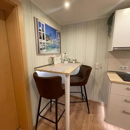 Moderne Zur Schlosshoehe Appartement