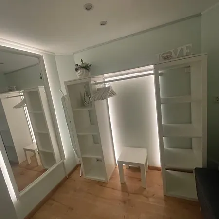Moderne Zur Schlosshoehe Apartment