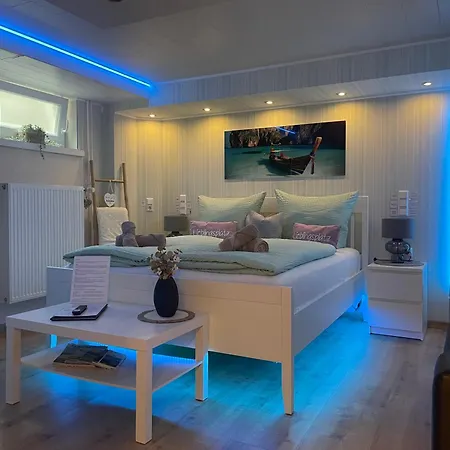 Apartment Moderne Zur Schlosshoehe *