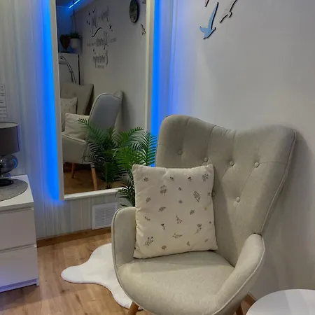 Moderne Zur Schlosshoehe * Lieser