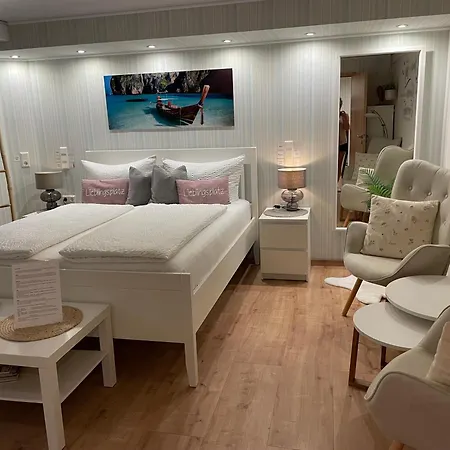 Moderne Zur Schlosshoehe Lieser