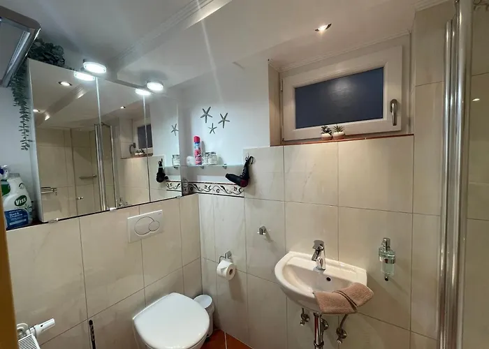 Moderne Zur Schlosshoehe Apartmán *