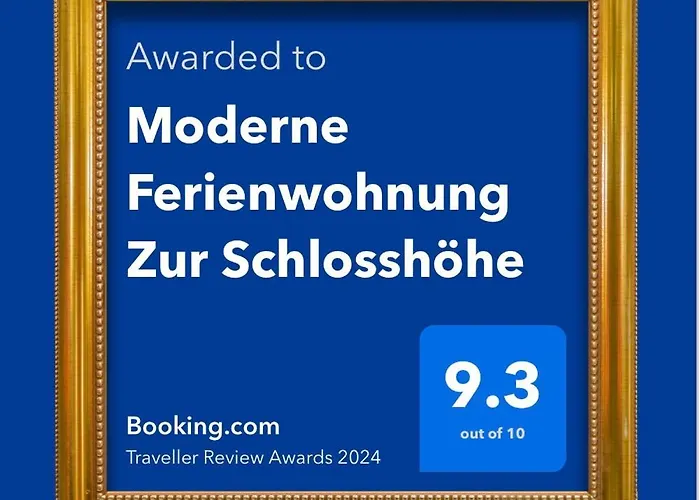 Moderne Zur Schlosshoehe